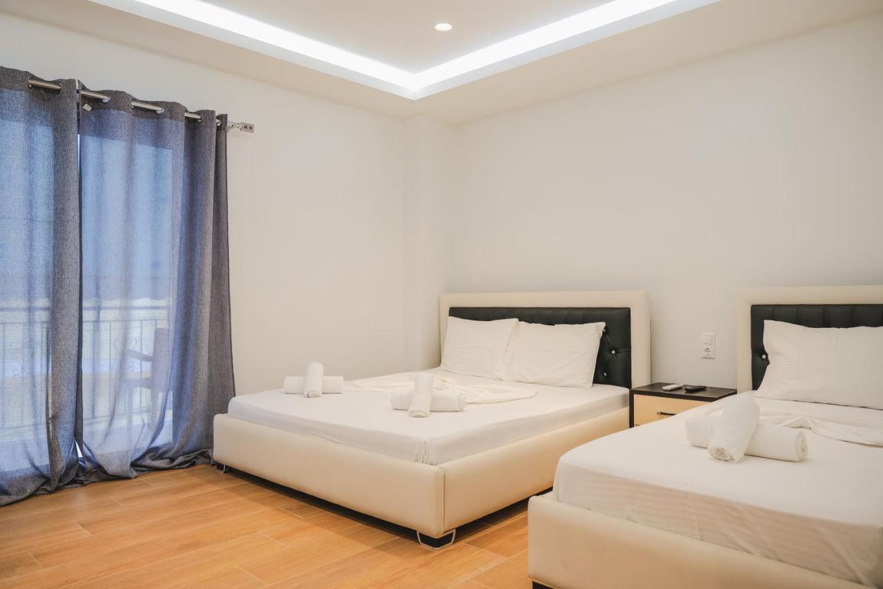 Fori'S Rooms Himara Kültér fotó