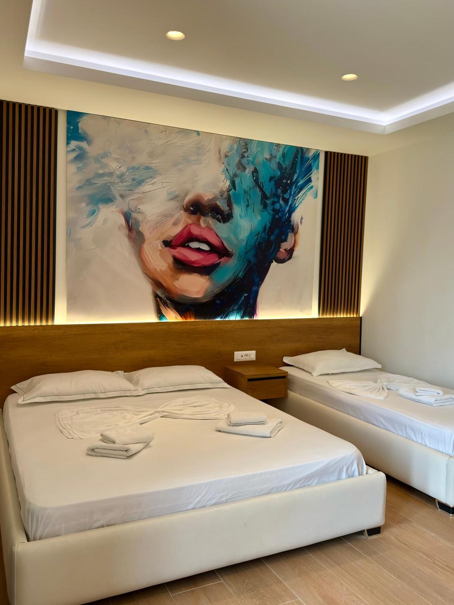 Fori'S Rooms Himara Kültér fotó